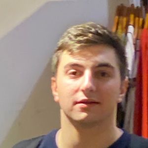 Meet your Posher, Max